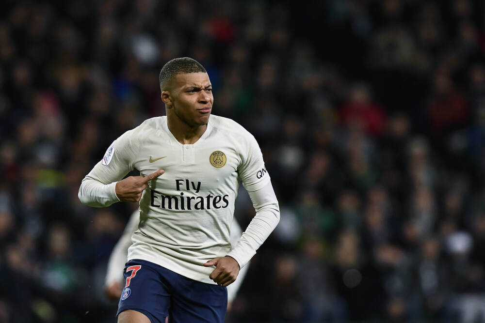 立足湾区  协同港澳  面向世界（新时代画卷·决战决胜“十四五”）